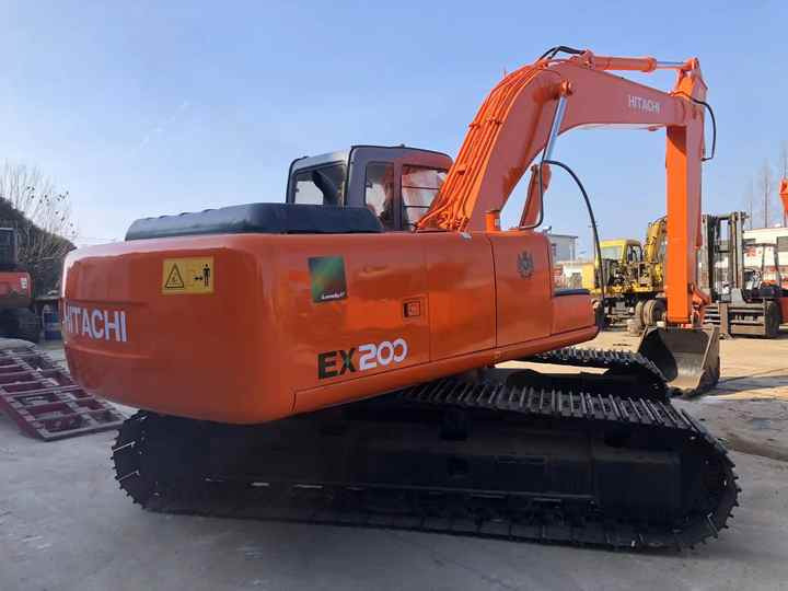 Original Japan Hitachi ZX200 Excavator Hitachi Excavator in Low Price for Hot Sale - Bager goseničar: slika 5 Original Japan Hitachi ZX200 Excavator Hitachi Excavator in Low Price for Hot Sale - Bager goseničar: slika 5