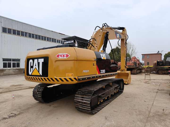 Second Hand Excavator 330D Used Low Price Caterpillar CAT 312D 315D 320D 325D in Good Condition - Bager goseničar: slika 4 Second Hand Excavator 330D Used Low Price Caterpillar CAT 312D 315D 320D 325D in Good Condition - Bager goseničar: slika 4