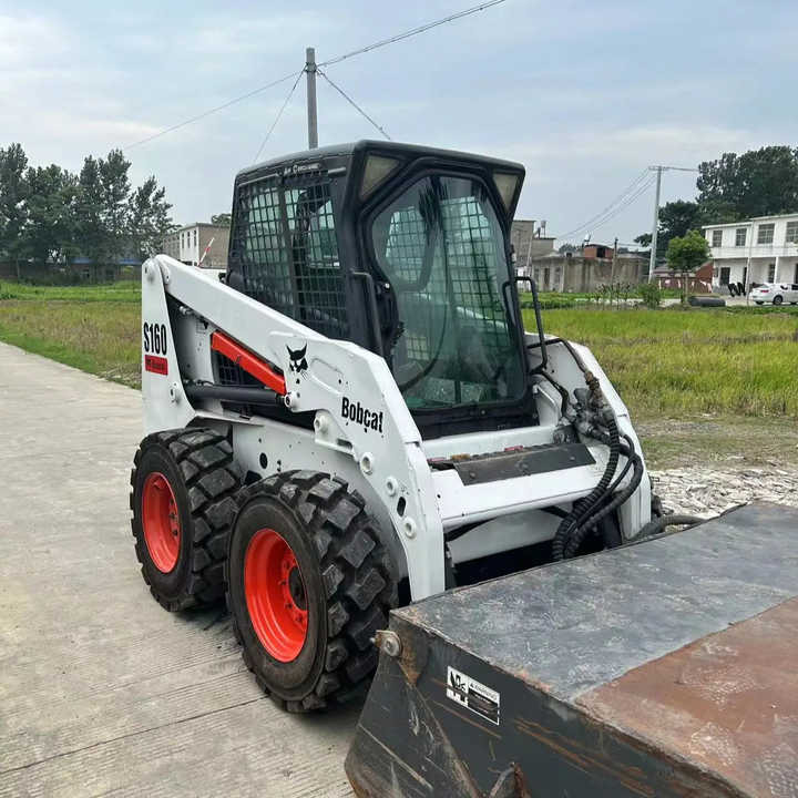 Used Bob Cat Bob Cat S160 Used Mini Skid Steer Wheel Loader Multifunctional Track Loaders Bobcat S160 2.7 Ton - Kolesni nakladalec: slika 1 Used Bob Cat Bob Cat S160 Used Mini Skid Steer Wheel Loader Multifunctional Track Loaders Bobcat S160 2.7 Ton - Kolesni nakladalec: slika 1