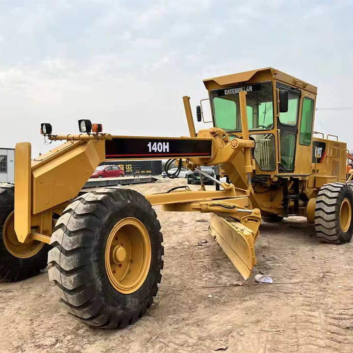 Used CAT 140H Motor Grader From Japan with Excellent Performance Caterpillar 140h in Good Condition for Sale - Bager: slika 1 Used CAT 140H Motor Grader From Japan with Excellent Performance Caterpillar 140h in Good Condition for Sale - Bager: slika 1