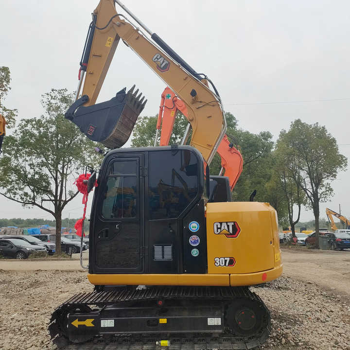 Used CAT 307E Crawler Excavator for Sale Used Engineering & Construction Machinery - Bager: slika 1 Used CAT 307E Crawler Excavator for Sale Used Engineering & Construction Machinery - Bager: slika 1