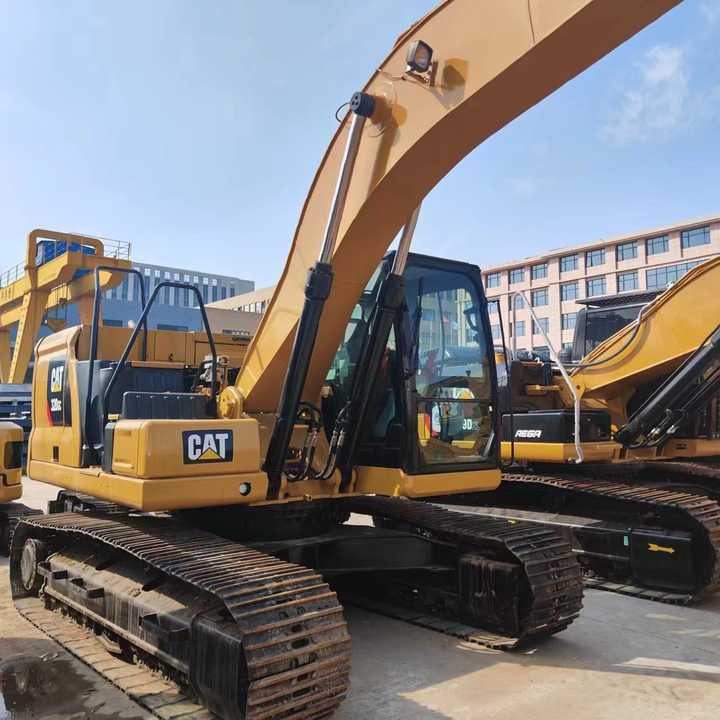 Used CAT 320GC Hydraulic Excavator Caterpillar Multi-Function Used Excavator with Hammer for Construction Project - Bager: slika 1 Used CAT 320GC Hydraulic Excavator Caterpillar Multi-Function Used Excavator with Hammer for Construction Project - Bager: slika 1
