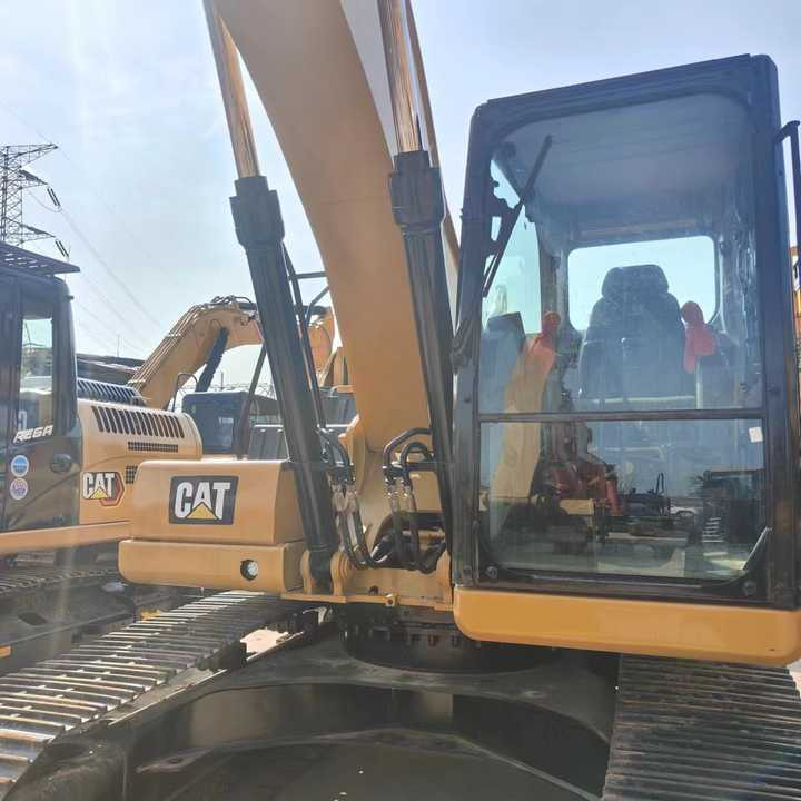 Used CAT 320GC Hydraulic Excavator Caterpillar Multi-Function Used Excavator with Hammer for Construction Project - Bager: slika 2 Used CAT 320GC Hydraulic Excavator Caterpillar Multi-Function Used Excavator with Hammer for Construction Project - Bager: slika 2