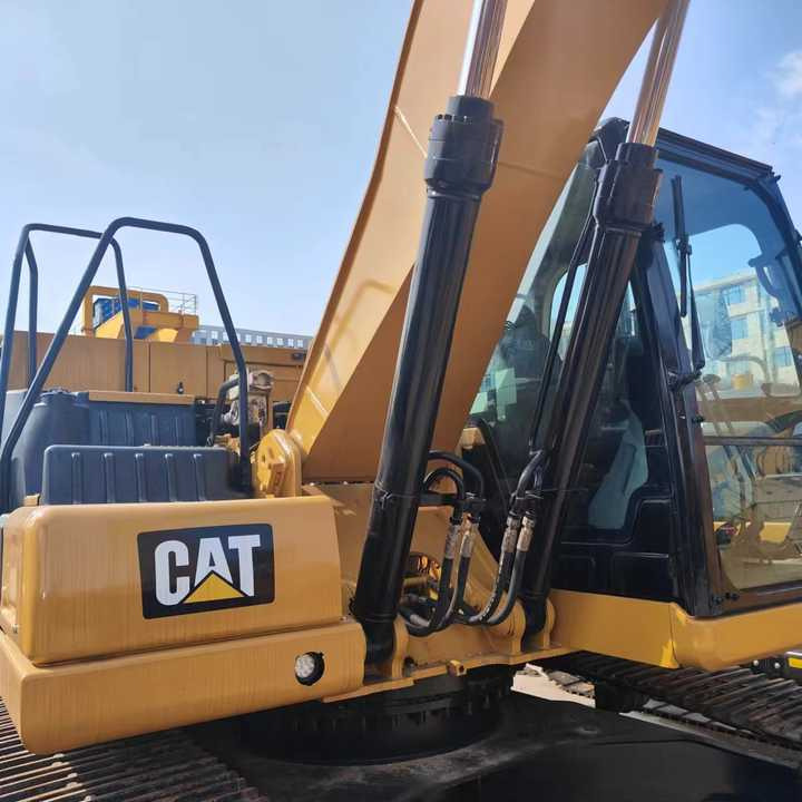 Used CAT 320GC Hydraulic Excavator Caterpillar Multi-Function Used Excavator with Hammer for Construction Project - Bager: slika 4 Used CAT 320GC Hydraulic Excavator Caterpillar Multi-Function Used Excavator with Hammer for Construction Project - Bager: slika 4