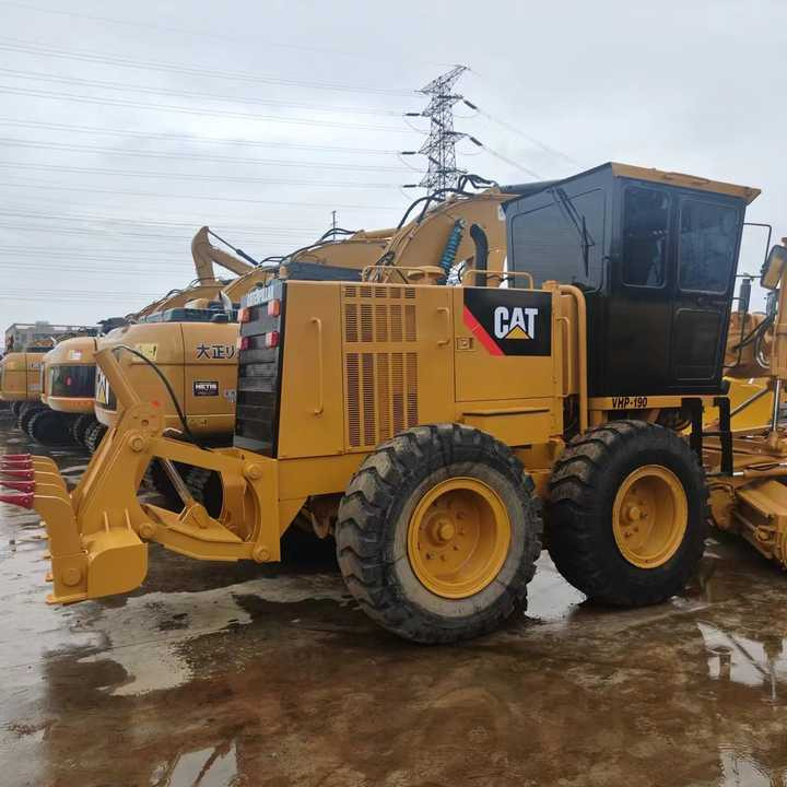 Used Cat 140K New Model Grader Popular Brand Japan Cat Hydraulic Machinery Construction Equipment - Greder: slika 3 Used Cat 140K New Model Grader Popular Brand Japan Cat Hydraulic Machinery Construction Equipment - Greder: slika 3