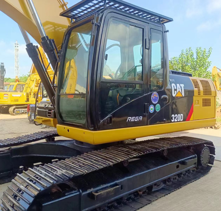 Used Caterpillar 320D Crawler Excavator Hot Sale Used Engineering & Construction Machinery - Bager: slika 1 Used Caterpillar 320D Crawler Excavator Hot Sale Used Engineering & Construction Machinery - Bager: slika 1
