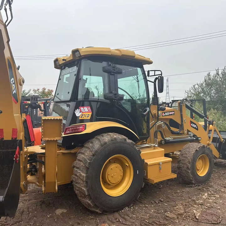 Used Caterpillar CAT 450F Retro Excavator CAT420F Cheap Price for Sale - Bager nakladalec: slika 1 Used Caterpillar CAT 450F Retro Excavator CAT420F Cheap Price for Sale - Bager nakladalec: slika 1