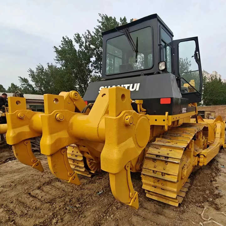 Used China Made SD22 Construction Machinery Shantui SD22 Crawler Bulldozer SD22 Earthmoving Machine Used Bulldozer - Buldožer: slika 1 Used China Made SD22 Construction Machinery Shantui SD22 Crawler Bulldozer SD22 Earthmoving Machine Used Bulldozer - Buldožer: slika 1