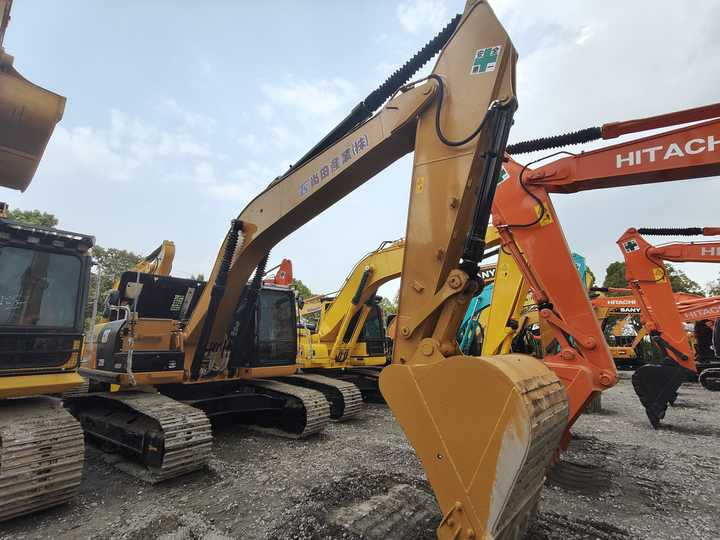 Used Digger CAT 329D2 Construction Machinery Construction Digger Used CAT 329D2 Cheap Excavator - Bager goseničar: slika 2 Used Digger CAT 329D2 Construction Machinery Construction Digger Used CAT 329D2 Cheap Excavator - Bager goseničar: slika 2