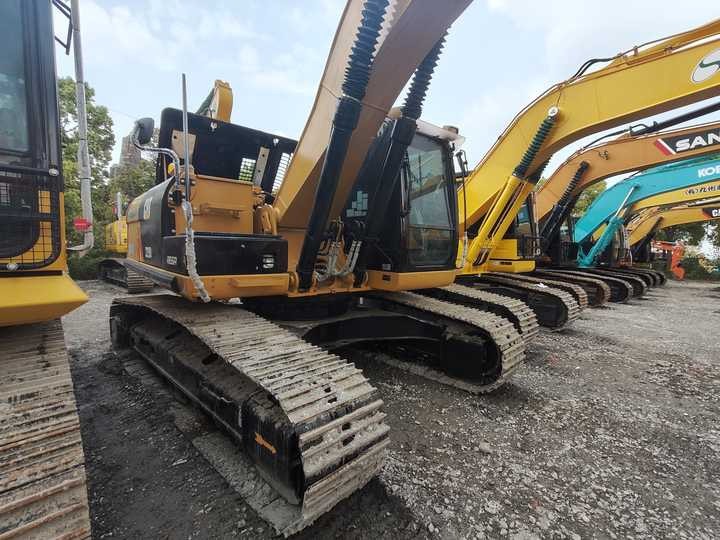 Used Digger CAT 329D2 Construction Machinery Construction Digger Used CAT 329D2 Cheap Excavator - Bager goseničar: slika 3 Used Digger CAT 329D2 Construction Machinery Construction Digger Used CAT 329D2 Cheap Excavator - Bager goseničar: slika 3