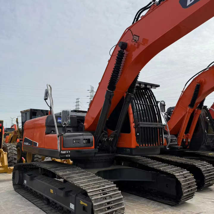 Used Doosan DX225LC-9T Cheap Excavator Digger Doosan Construction Machinery - Bager goseničar: slika 1 Used Doosan DX225LC-9T Cheap Excavator Digger Doosan Construction Machinery - Bager goseničar: slika 1