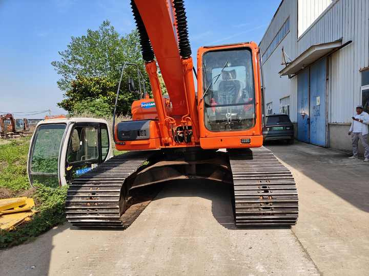 Bager Used Doosan DX225LC Excavator | Low Hours | Heavy Duty | Global Shipping | Well-Maintained: slika 6