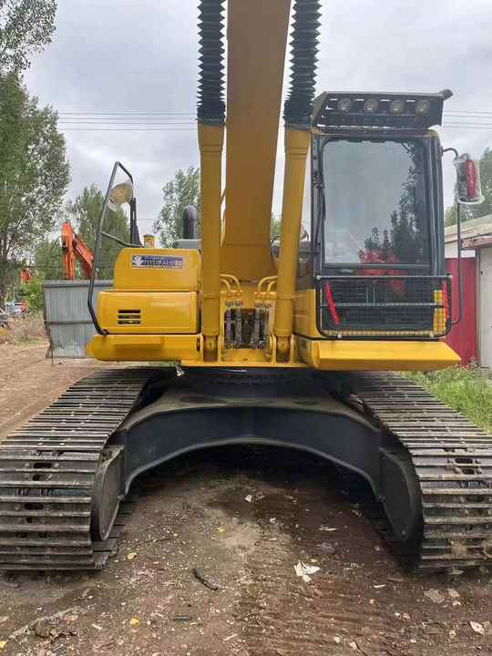 Used Good Quality Japan Original PC220-8 in Good Condition PC220-8 Komatsu - Bager goseničar: slika 2 Used Good Quality Japan Original PC220-8 in Good Condition PC220-8 Komatsu - Bager goseničar: slika 2