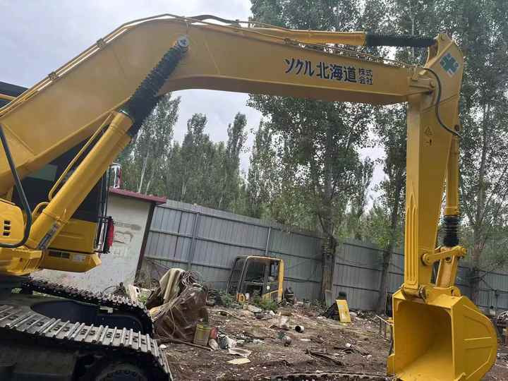 Used Good Quality Japan Original PC220-8 in Good Condition PC220-8 Komatsu - Bager goseničar: slika 5 Used Good Quality Japan Original PC220-8 in Good Condition PC220-8 Komatsu - Bager goseničar: slika 5