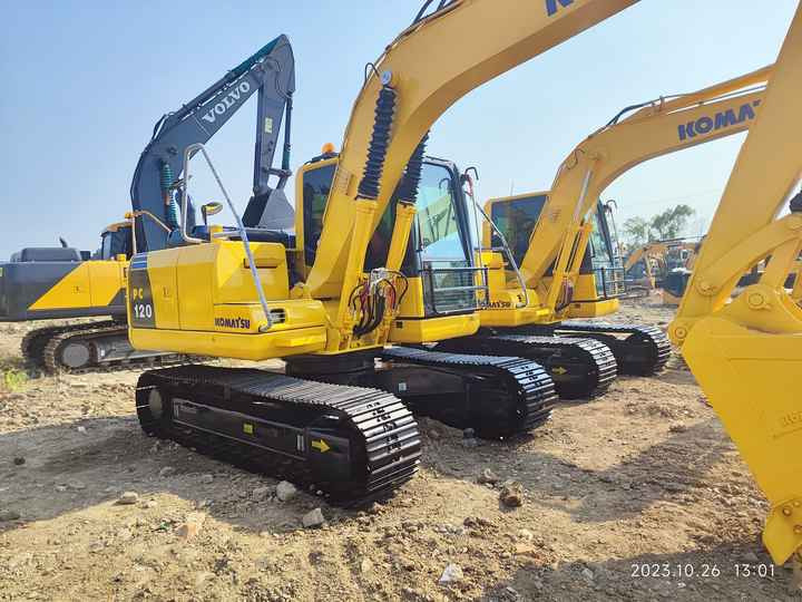 Used Japan Original PC120-8 in Good Condition PC120-8 Komatsu in Good Quality - Bager goseničar: slika 4 Used Japan Original PC120-8 in Good Condition PC120-8 Komatsu in Good Quality - Bager goseničar: slika 4