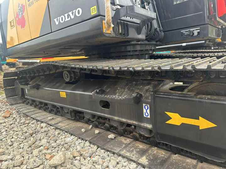 Used Original Volvo EC140 Excavator on Sale - Bager: slika 4 Used Original Volvo EC140 Excavator on Sale - Bager: slika 4