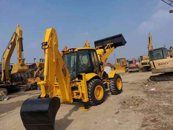 Used Small Bakchoe Loader JCB 4CX Towable Backhoe/3cx 4cx Jcb Backhoe Loader for Sale - Bager nakladalec: slika 3 Used Small Bakchoe Loader JCB 4CX Towable Backhoe/3cx 4cx Jcb Backhoe Loader for Sale - Bager nakladalec: slika 3