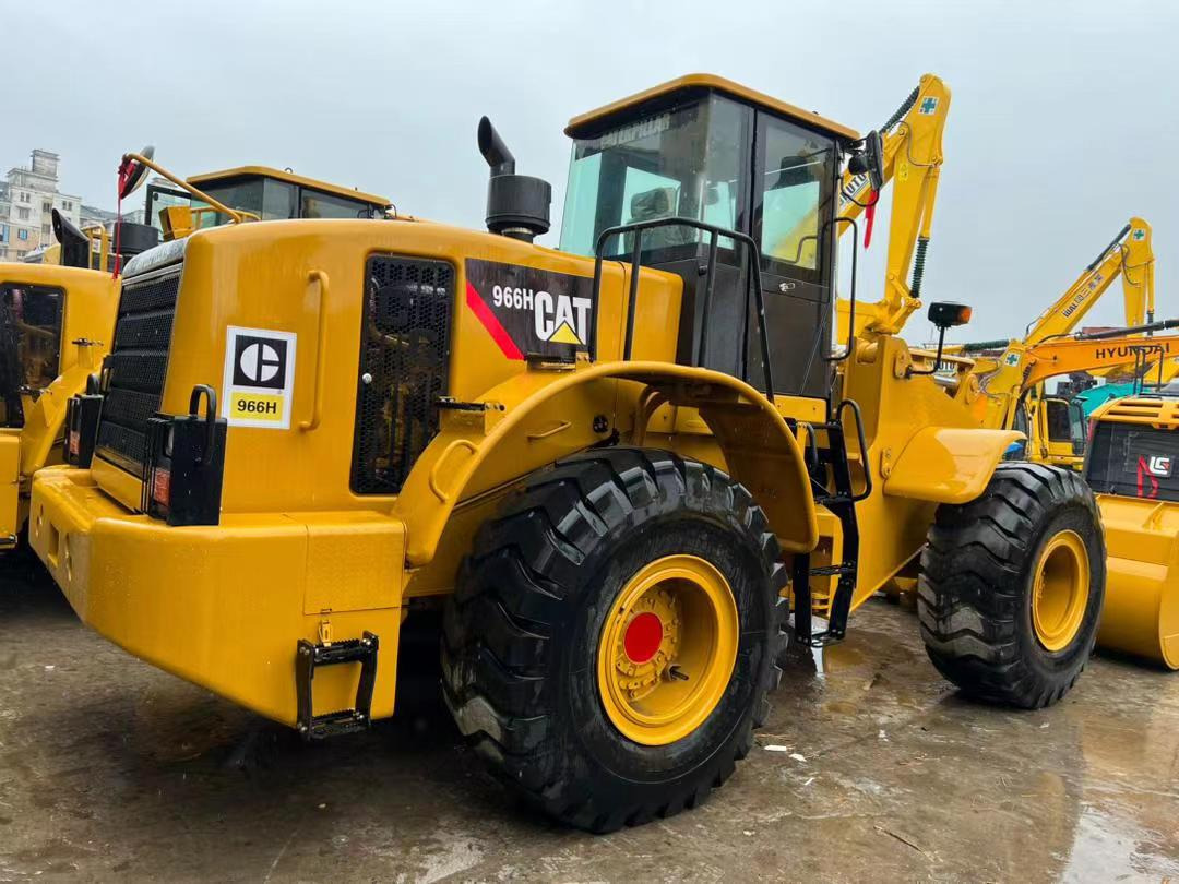 WHEEL LOADER Original Used CAT 966H Wheel Loader with High Performance on Sale Cat 966H Heavy Machinery Loader with Low Price - Kolesni nakladalec: slika 3 WHEEL LOADER Original Used CAT 966H Wheel Loader with High Performance on Sale Cat 966H Heavy Machinery Loader with Low Price - Kolesni nakladalec: slika 3