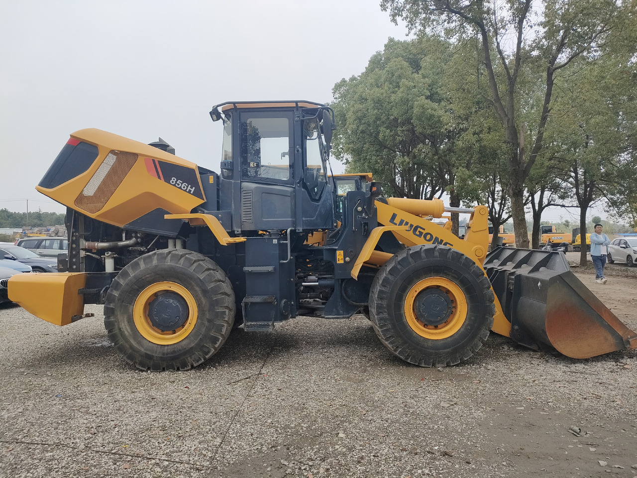 WHEEL LOADER Used Liugong856h Wheel Loader Machine Mini Telehandler Used Liugong Wheel Loader Cummins Engine Loader - Kolesni nakladalec: slika 2 WHEEL LOADER Used Liugong856h Wheel Loader Machine Mini Telehandler Used Liugong Wheel Loader Cummins Engine Loader - Kolesni nakladalec: slika 2