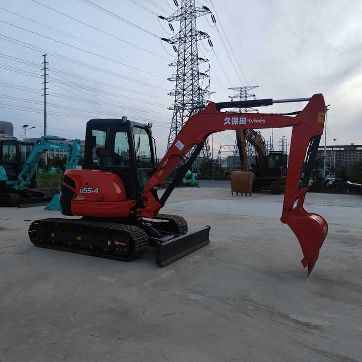 Well-Maintained Kubota U55 Second Hand Machine | No Major Repairs | Price Negotiable - Bager: slika 4 Well-Maintained Kubota U55 Second Hand Machine | No Major Repairs | Price Negotiable - Bager: slika 4