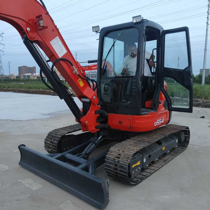 Well-Maintained Kubota U55 Second Hand Machine | No Major Repairs | Price Negotiable - Bager: slika 5 Well-Maintained Kubota U55 Second Hand Machine | No Major Repairs | Price Negotiable - Bager: slika 5