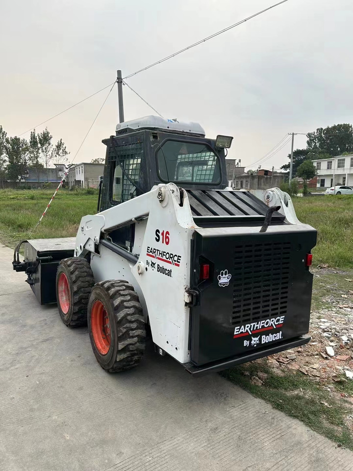 BOBCAT S16 - Mini nakladalec: slika 5 BOBCAT S16 - Mini nakladalec: slika 5
