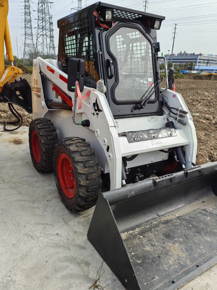BOBCAT S18 - Mini nakladalec: slika 2 BOBCAT S18 - Mini nakladalec: slika 2