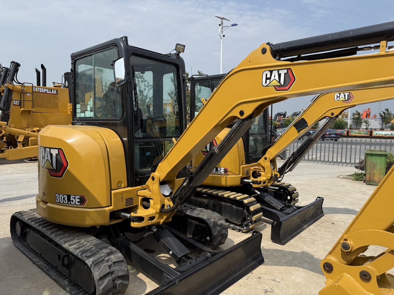CATERPILLAR 303.5E - Mini bager: slika 3 CATERPILLAR 303.5E - Mini bager: slika 3