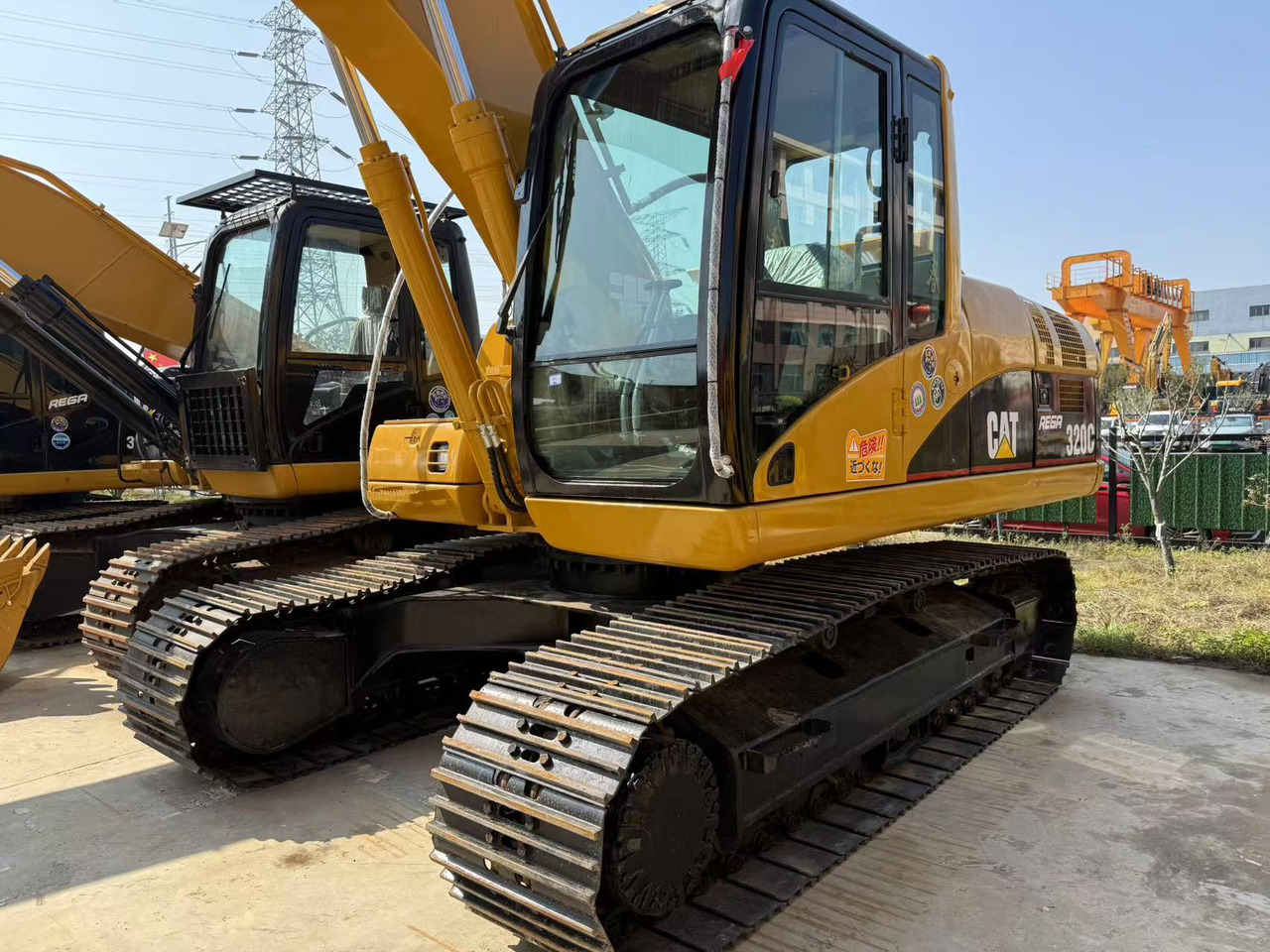 CATERPILLAR 320C - Bager goseničar: slika 2 CATERPILLAR 320C - Bager goseničar: slika 2