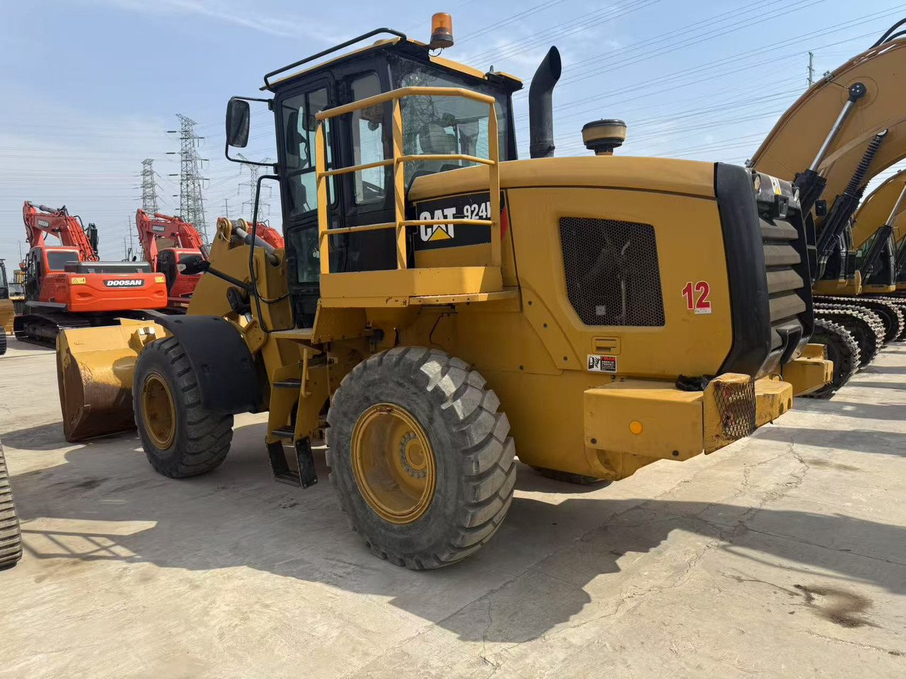 CATERPILLAR 924K - Kolesni nakladalec: slika 1 CATERPILLAR 924K - Kolesni nakladalec: slika 1