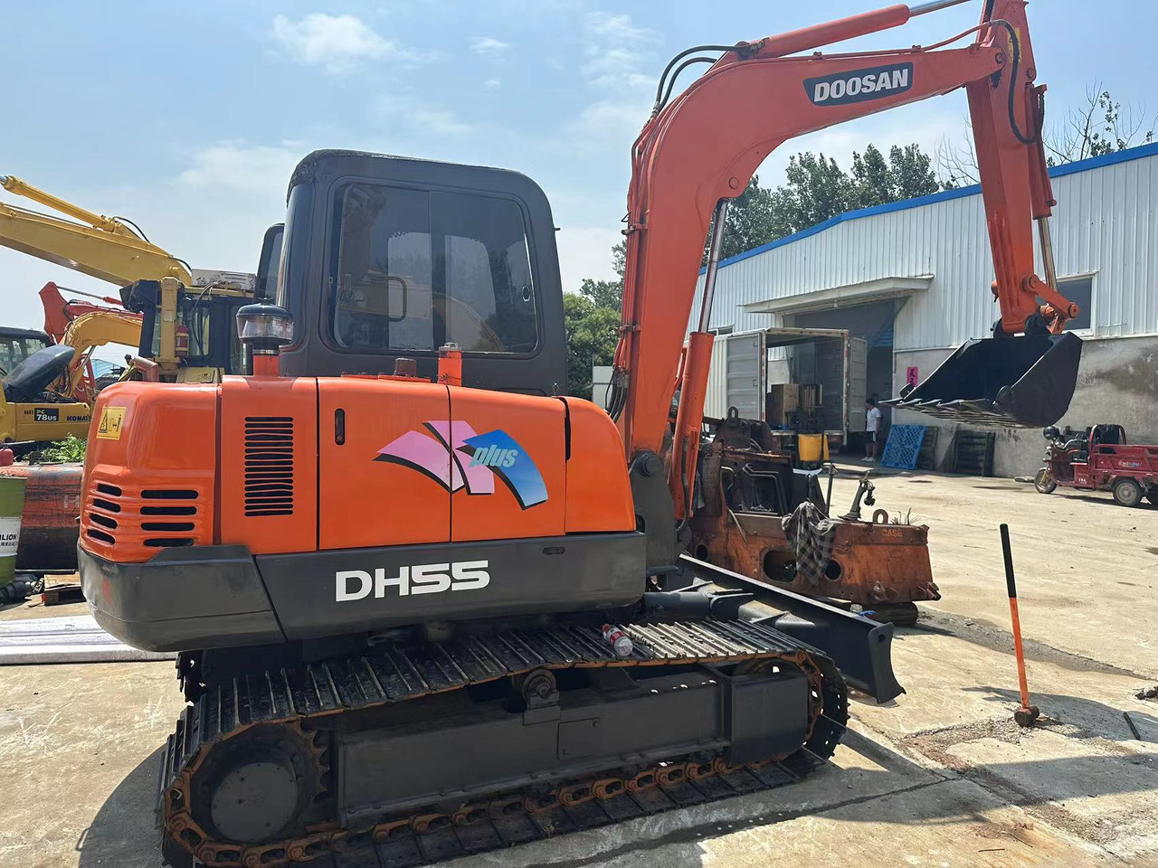 DOOSAN DH55 - Bager goseničar: slika 1 DOOSAN DH55 - Bager goseničar: slika 1