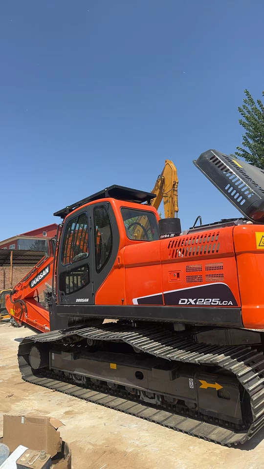 DOOSAN DX225LC-7 - Bager goseničar: slika 3 DOOSAN DX225LC-7 - Bager goseničar: slika 3