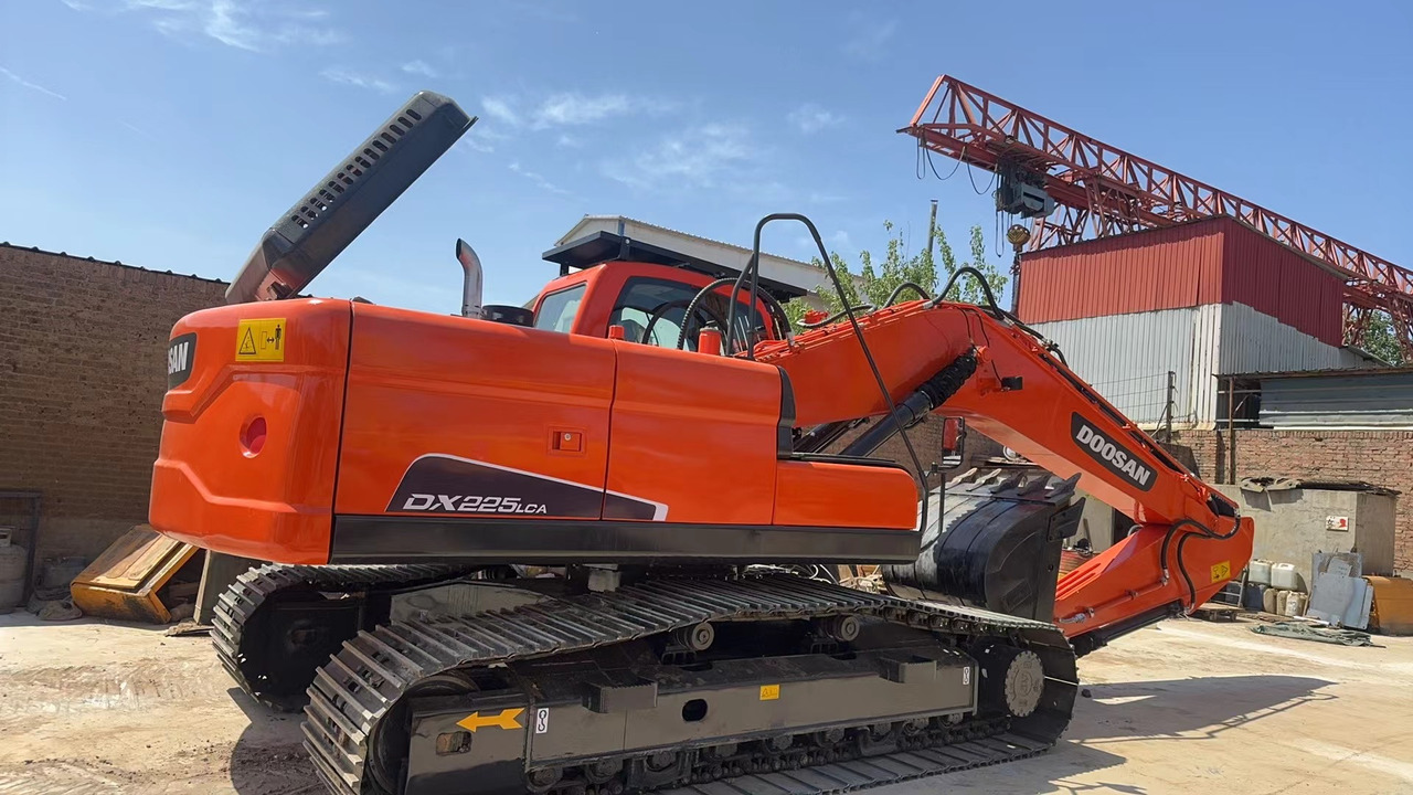 DOOSAN DX225LC-7 - Bager goseničar: slika 1 DOOSAN DX225LC-7 - Bager goseničar: slika 1