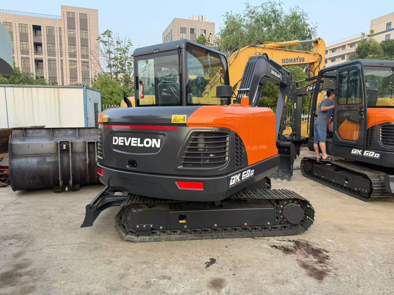 DOOSAN DX60D-10 - Mini bager: slika 5 DOOSAN DX60D-10 - Mini bager: slika 5