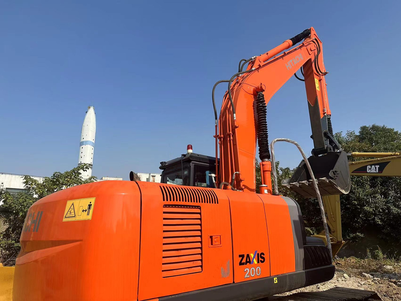 HITACHI ZX200-3 - Bager goseničar: slika 3 HITACHI ZX200-3 - Bager goseničar: slika 3