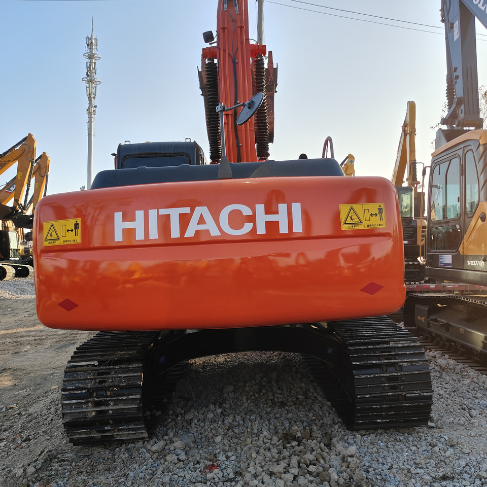HITACHI ZX200-5G - Bager goseničar: slika 2 HITACHI ZX200-5G - Bager goseničar: slika 2