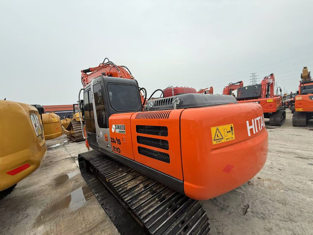 HITACHI ZX210-5G - Bager goseničar: slika 2 HITACHI ZX210-5G - Bager goseničar: slika 2