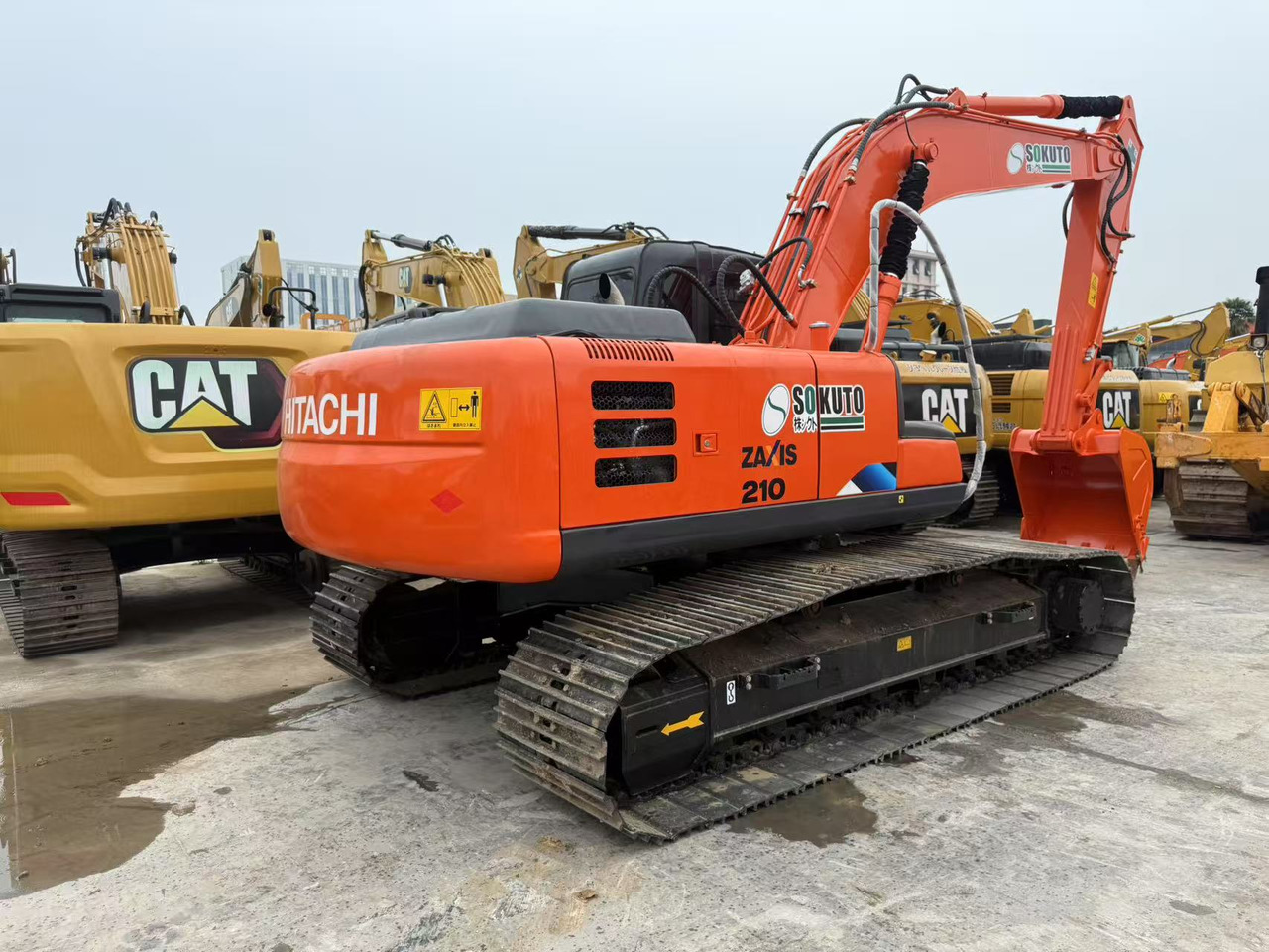 HITACHI ZX210-5G - Bager goseničar: slika 3 HITACHI ZX210-5G - Bager goseničar: slika 3