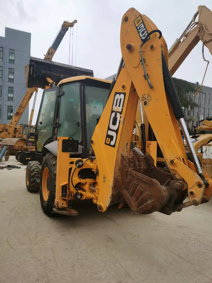 JCB 3CX - Bager nakladalec: slika 1 JCB 3CX - Bager nakladalec: slika 1