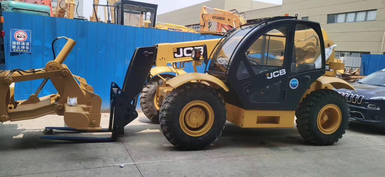 JCB 535 - Teleskopski viličar: slika 1 JCB 535 - Teleskopski viličar: slika 1