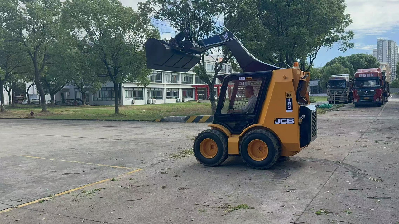 JCB JCB 185 - Mini nakladalec: slika 1 JCB JCB 185 - Mini nakladalec: slika 1