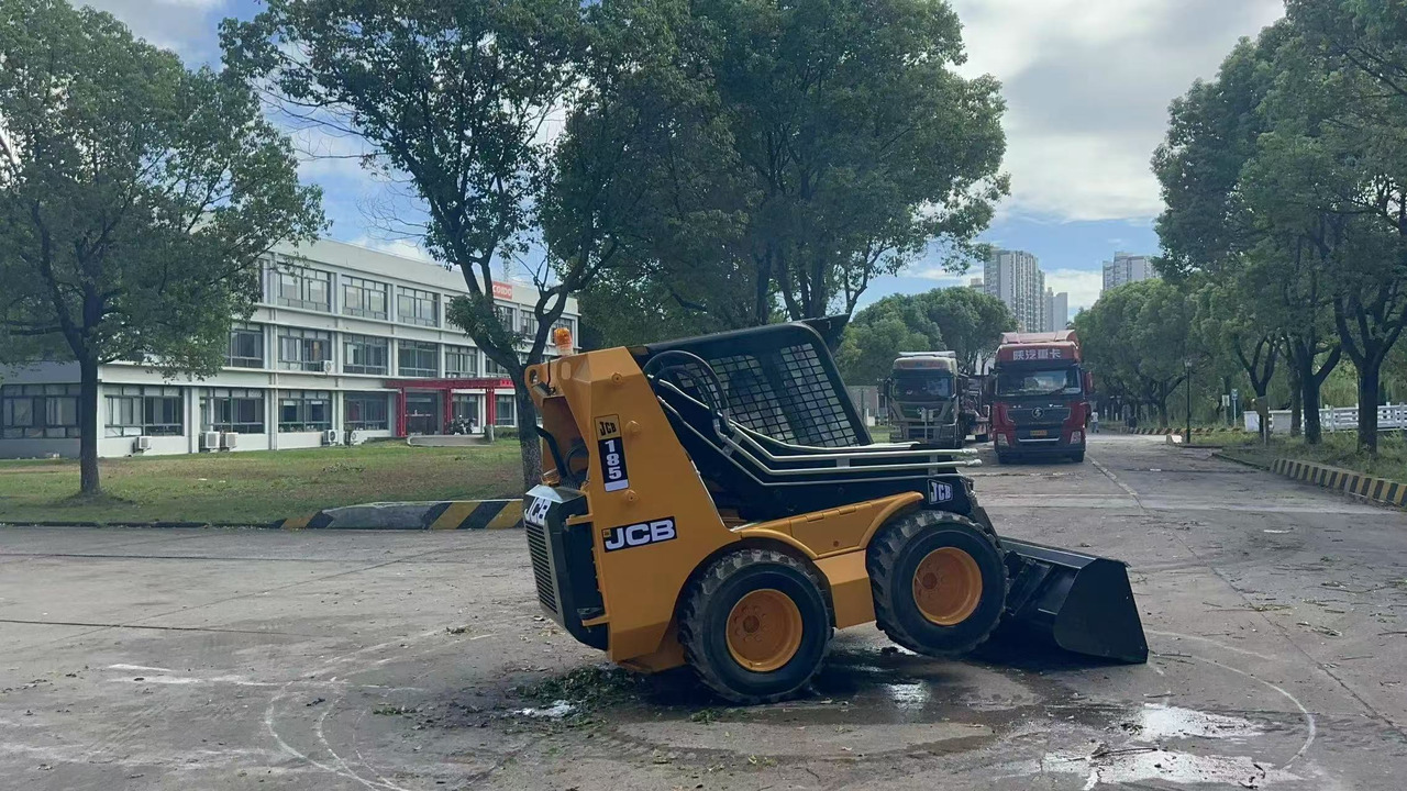 JCB JCB 185 - Mini nakladalec: slika 4 JCB JCB 185 - Mini nakladalec: slika 4