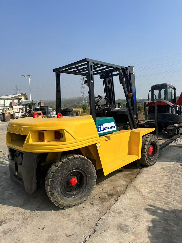 KOMATSU 7-ton - Diesel viličar: slika 4 KOMATSU 7-ton - Diesel viličar: slika 4