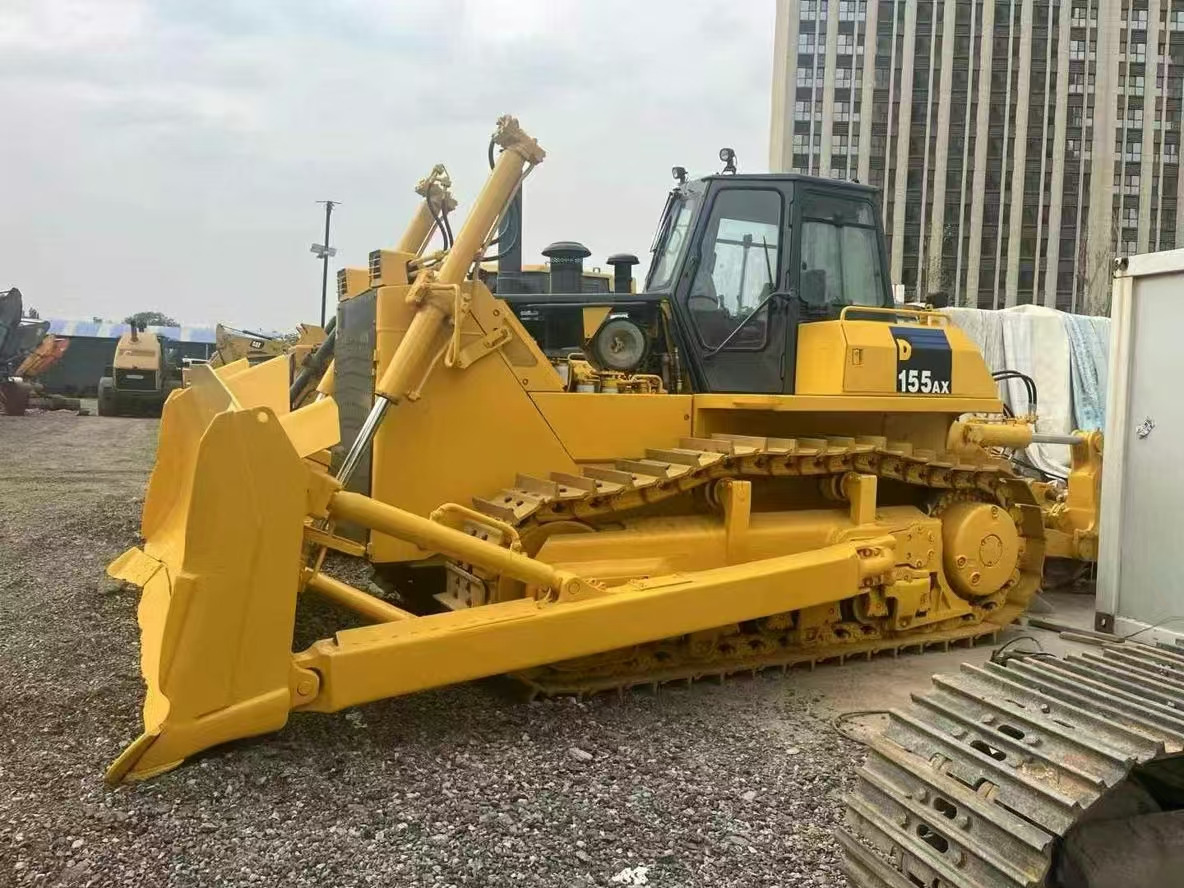 KOMATSU D155A-5 - Buldožer: slika 1 KOMATSU D155A-5 - Buldožer: slika 1