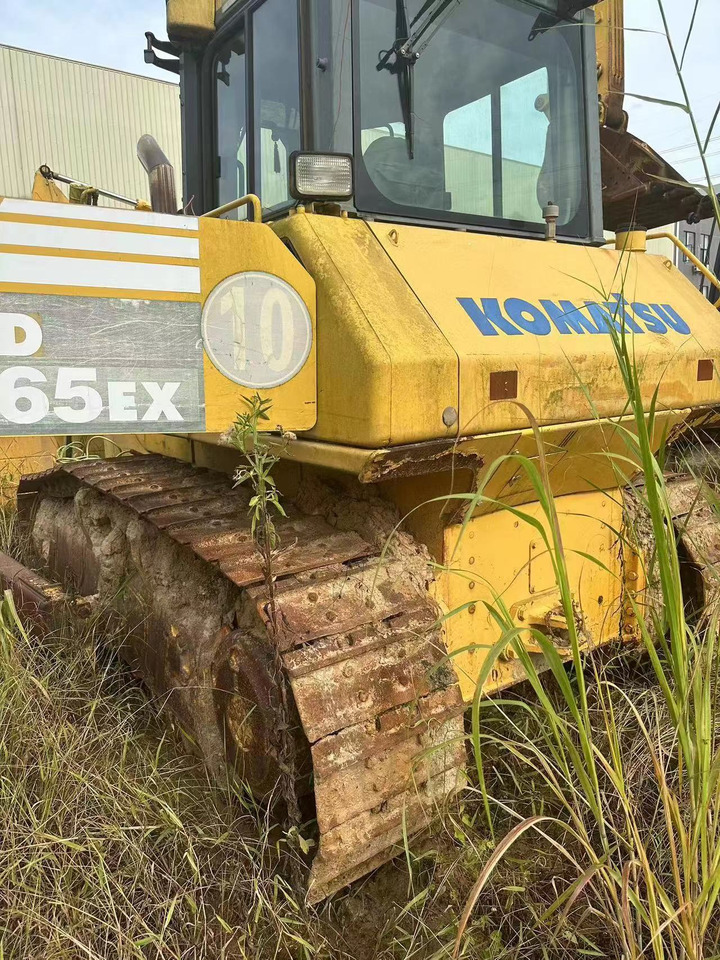KOMATSU D65EX - Buldožer: slika 1 KOMATSU D65EX - Buldožer: slika 1