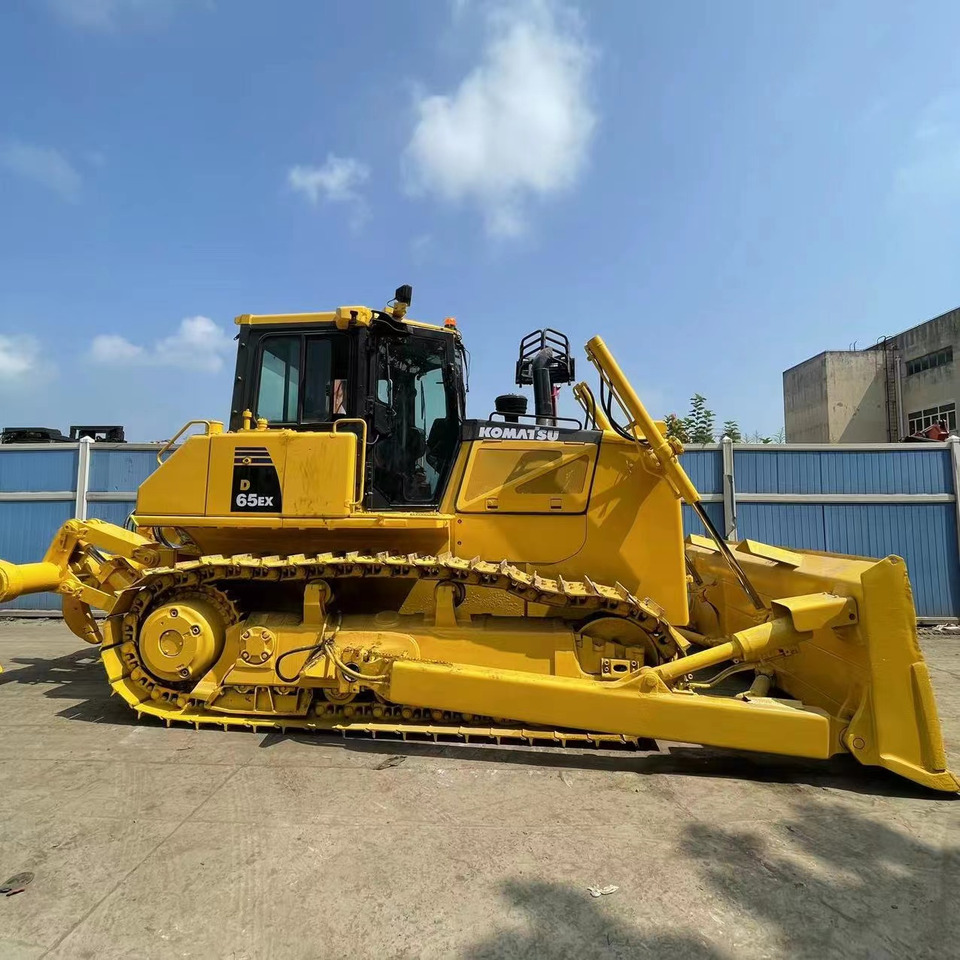 KOMATSU D65EX - Buldožer: slika 1 KOMATSU D65EX - Buldožer: slika 1