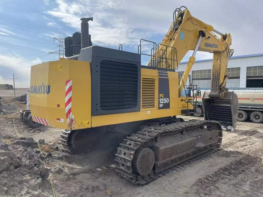 KOMATSU PC1250 - Bager goseničar: slika 1 KOMATSU PC1250 - Bager goseničar: slika 1