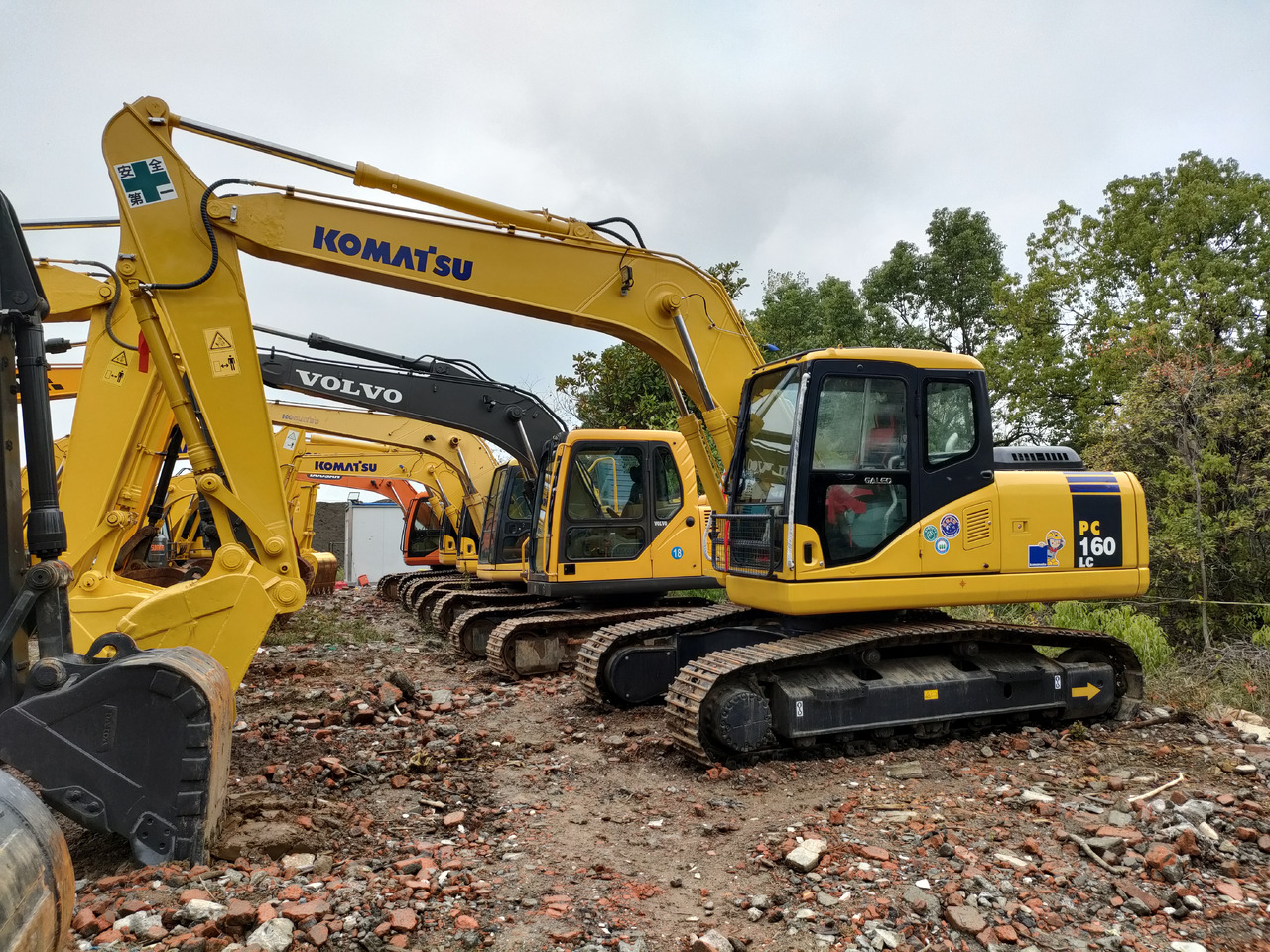 KOMATSU PC160-7 - Bager goseničar: slika 2 KOMATSU PC160-7 - Bager goseničar: slika 2