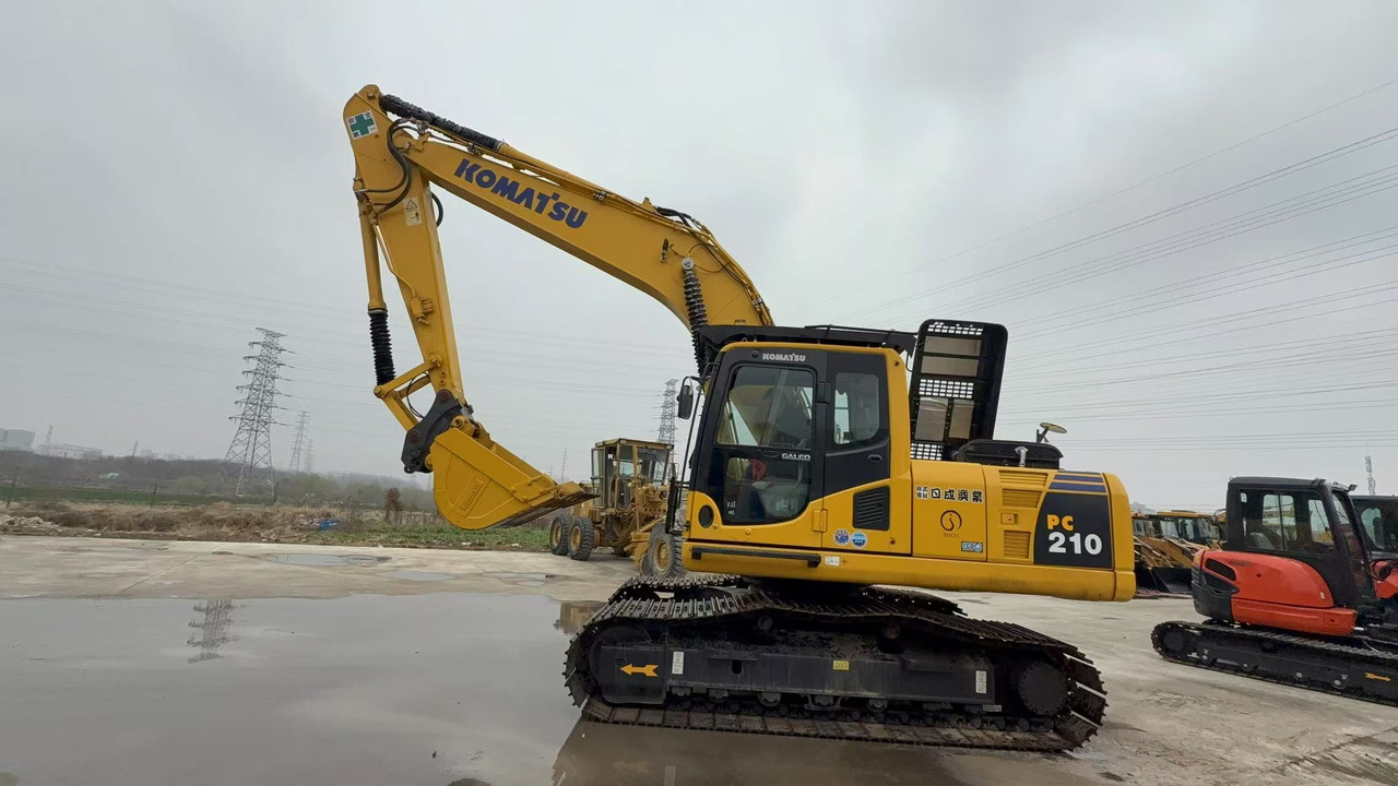 KOMATSU PC210-8 - Bager goseničar: slika 4 KOMATSU PC210-8 - Bager goseničar: slika 4