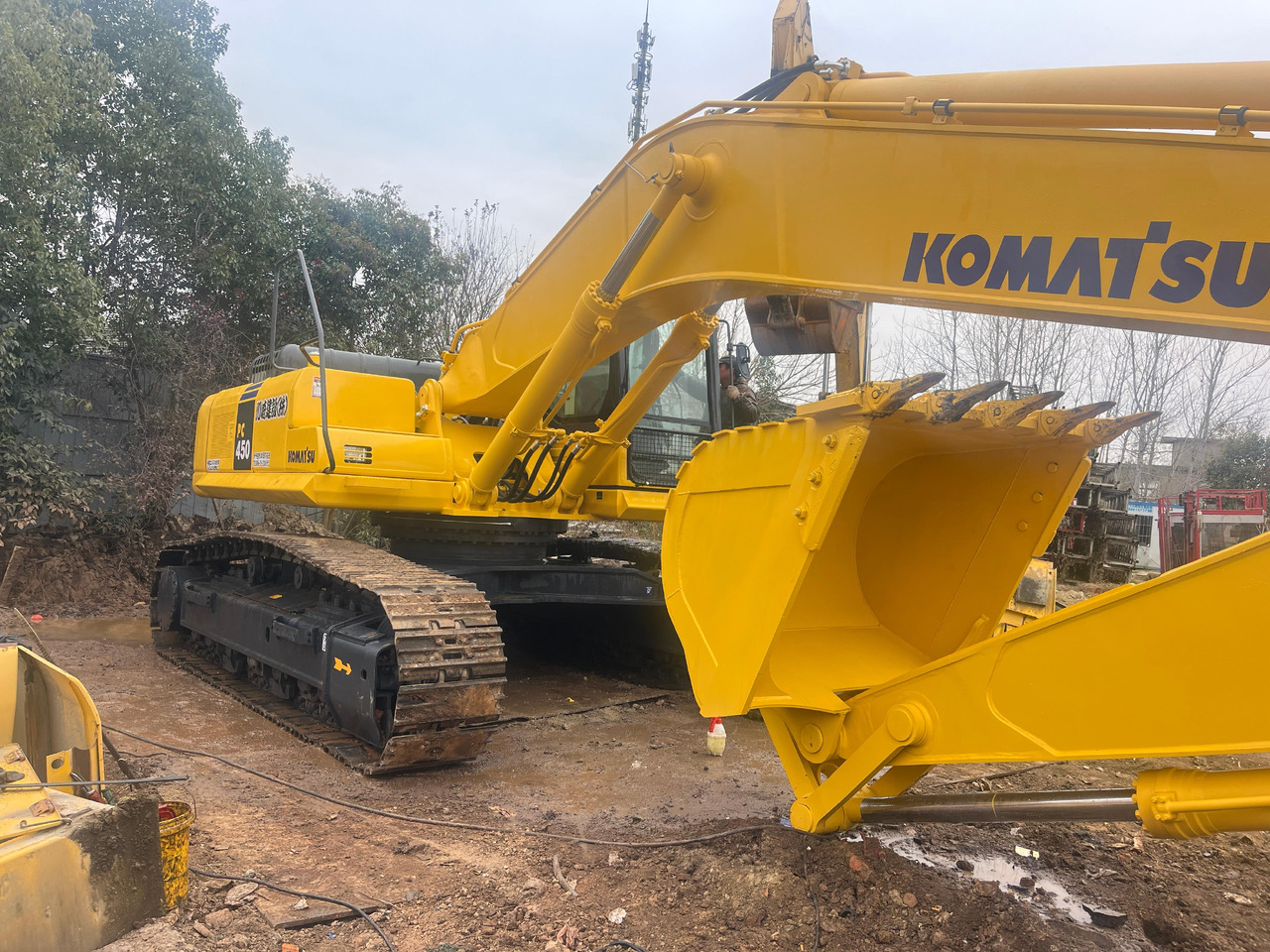 KOMATSU PC450-7 - Bager goseničar: slika 5 KOMATSU PC450-7 - Bager goseničar: slika 5